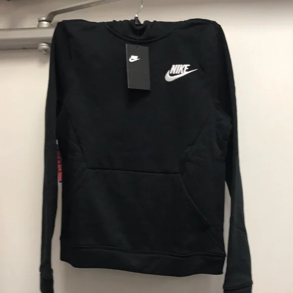 Nike Boy’s Sportwear Club Pullover Hoodie - Picture 3 of 6
